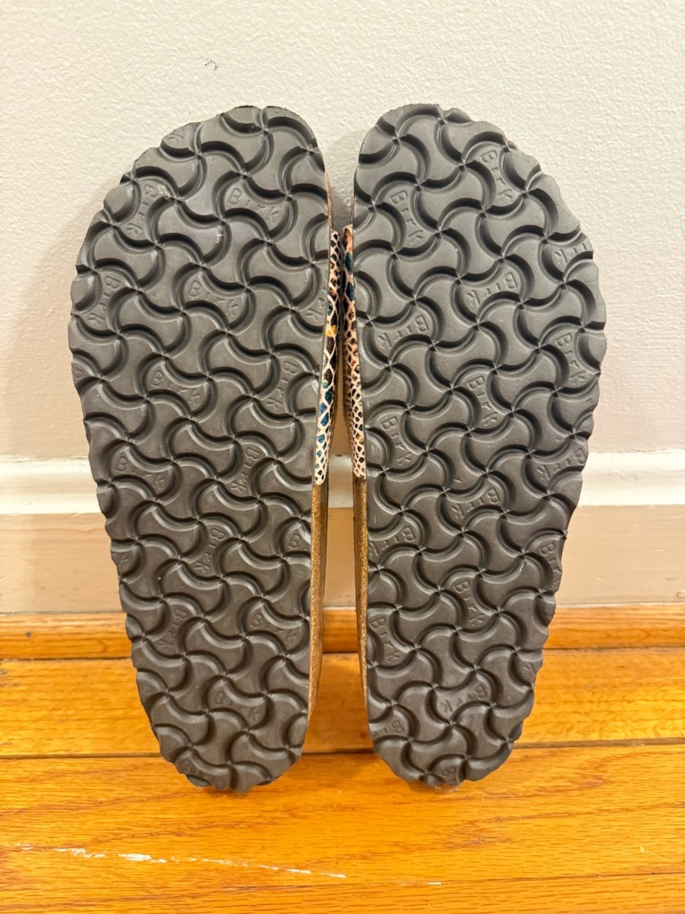 Birkenstock Single Strap Slides in Multi Snake Print (Tan, Peach, Black) - Picture 2 of 2